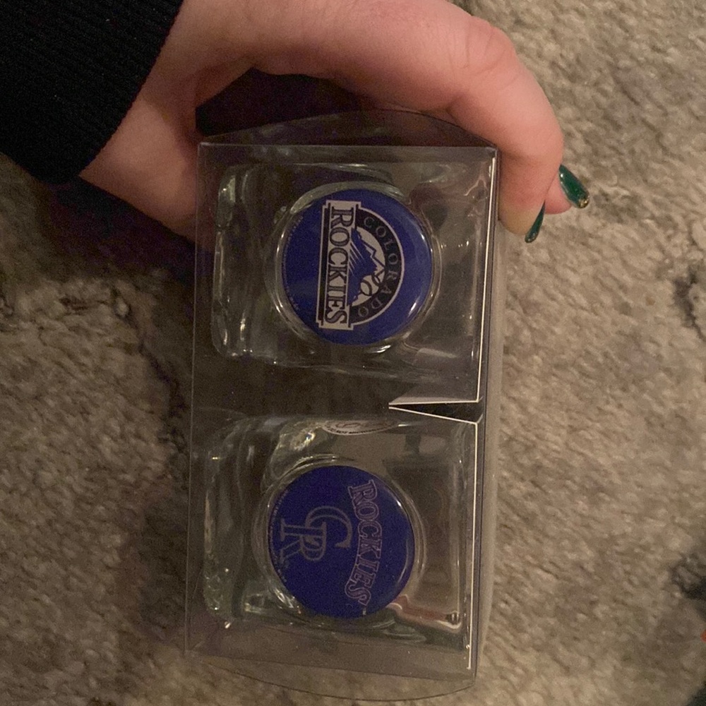 Colorado Rockies shot glasses—2 pack